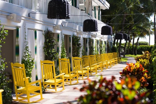 Kimpton Surfcomber Hotel image 24